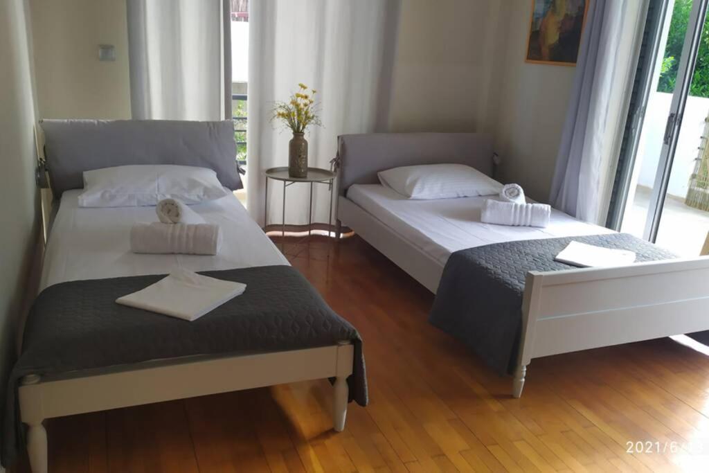 Cozy And Friendly Flat In Nafplioアパートメント エクステリア 写真