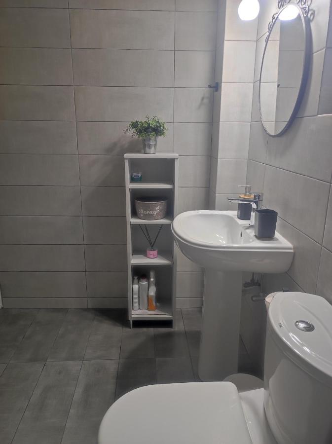 Cozy And Friendly Flat In Nafplioアパートメント エクステリア 写真