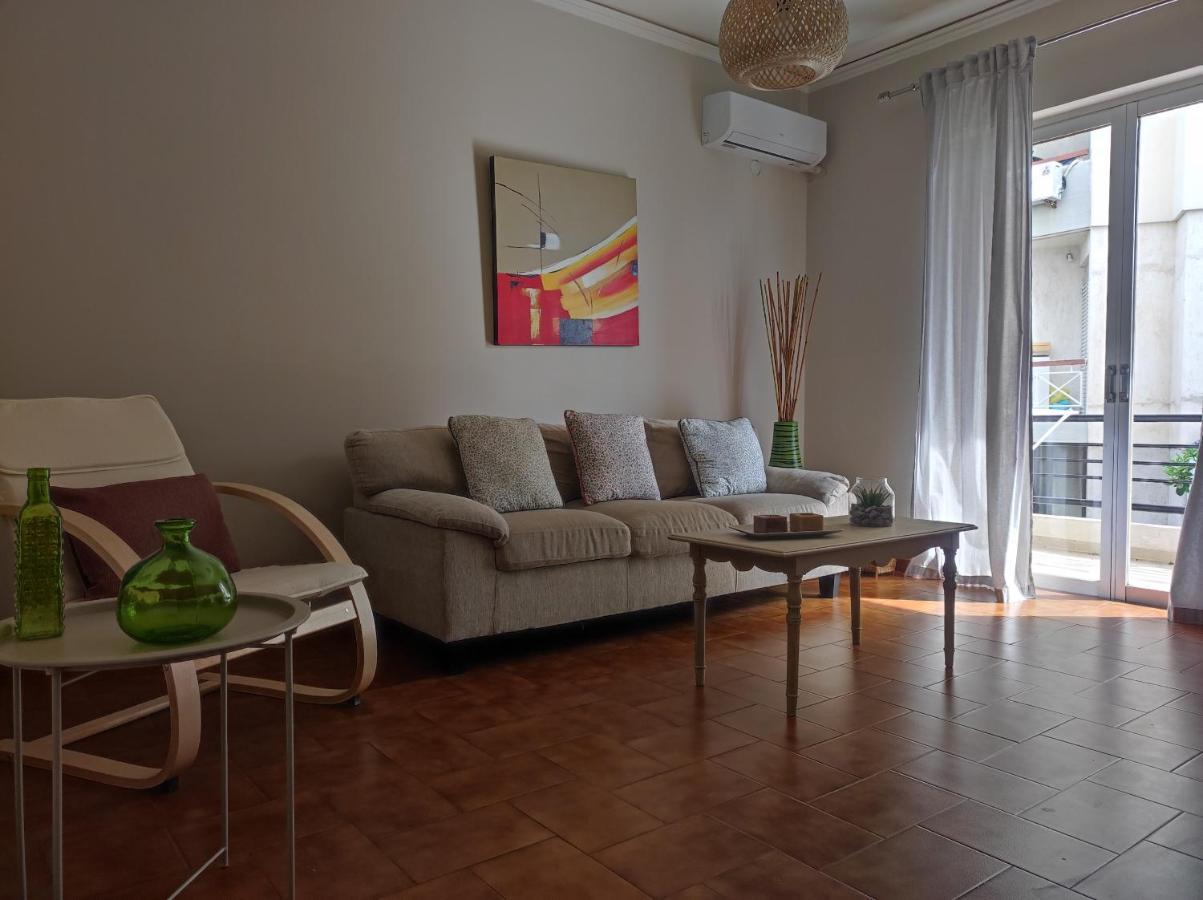 Cozy And Friendly Flat In Nafplioアパートメント エクステリア 写真